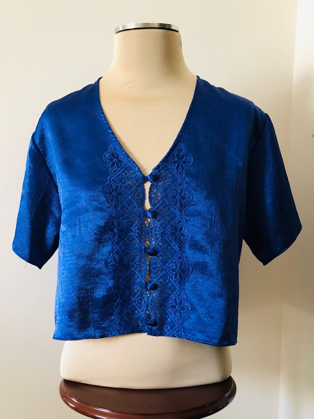 VTG Victoria's Secret Gold Label Blue Embroidered Satin Bed Jacket Bolero cobalt